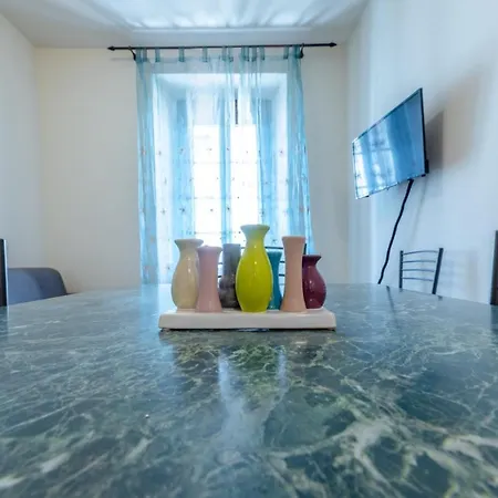 Centre - Porta Pretoria 56 * Aosta