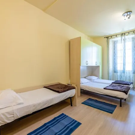 Centre - Porta Pretoria 56 * Aosta