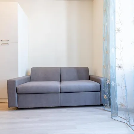 Centre - Porta Pretoria 56 *